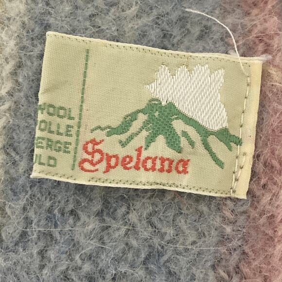 Vintage 100% Wool Scarf Spelana Ireland Pink Blue Cream Stripe 53” x 7.5” Fringe - Picture 2 of 3